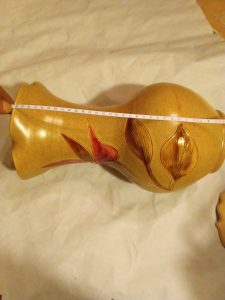 Vază ceramică vintage decorativă – motiv floral în relief Image 1769082838411 225x300